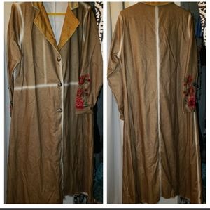 Long duster/trenchcoat type outerwear Rose design